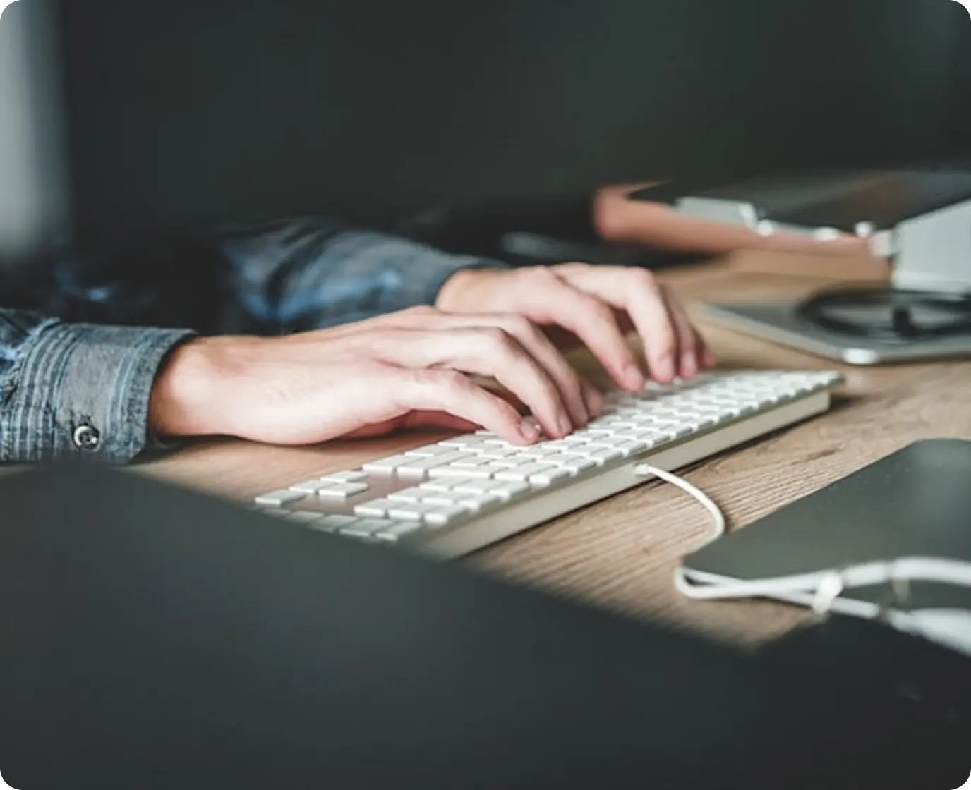 call center agents working ursec